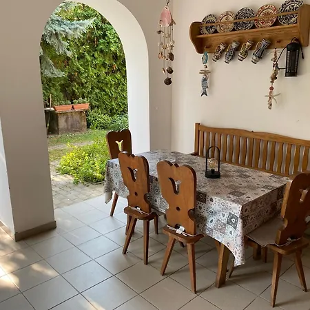 Varga Apartament *