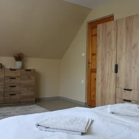 Apartament Varga *