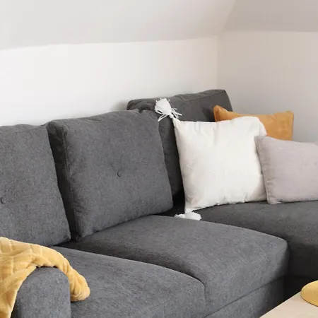Apartament Varga *