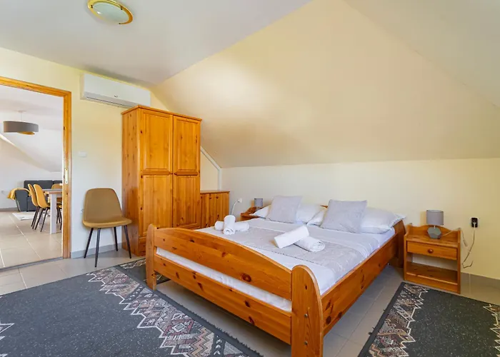 Апартаменты Varga Балатонберень